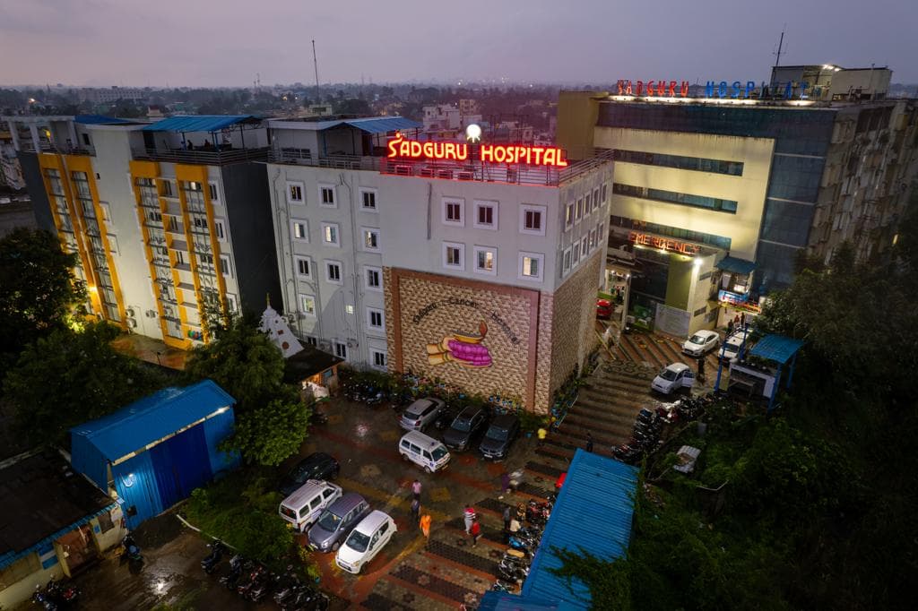 Sadguru Hospital Building